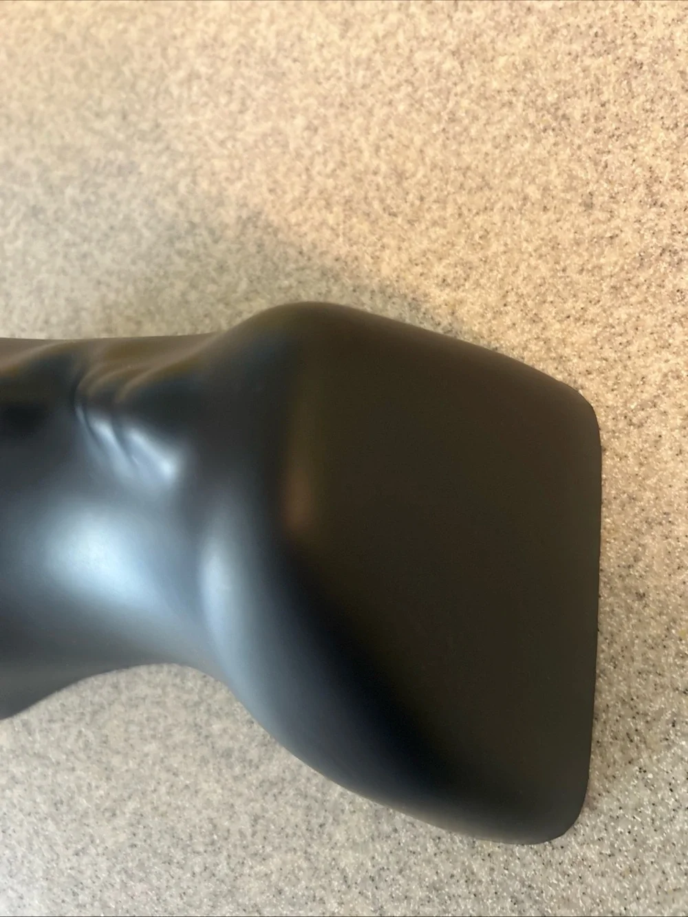 Neck correction pillow. See Description.